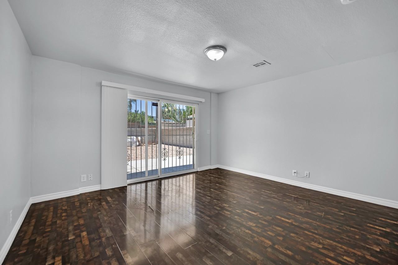 2221 Santa Clara Dr - Photo 6 of 50