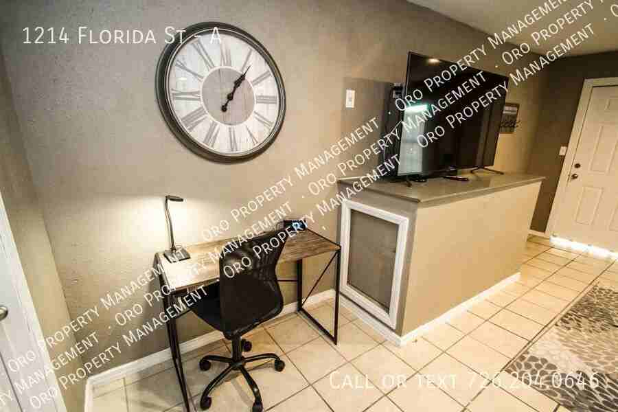 1214 Florida St #A - Photo 5 of 12