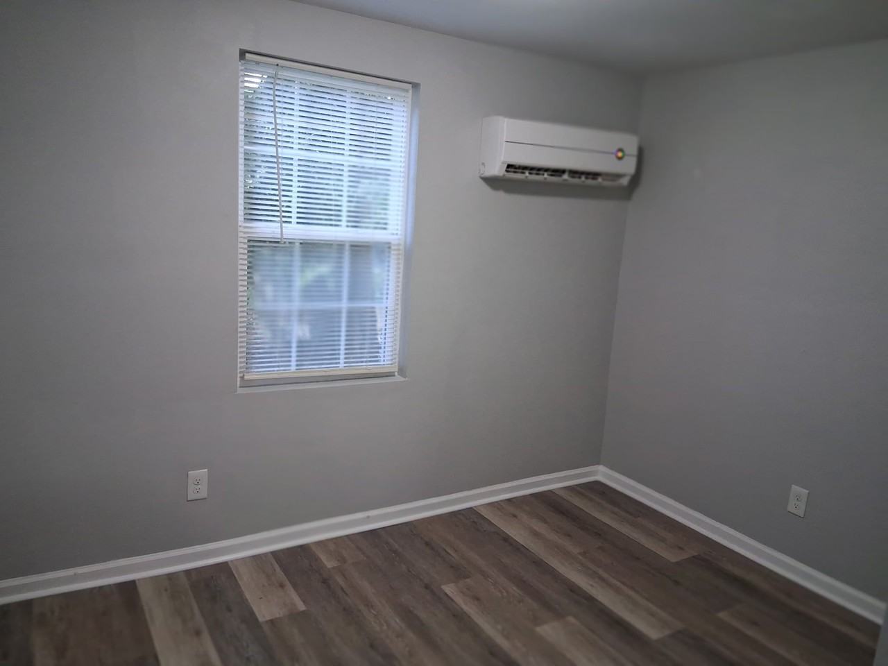 104 Dog Day Ln - Photo 6 of 9