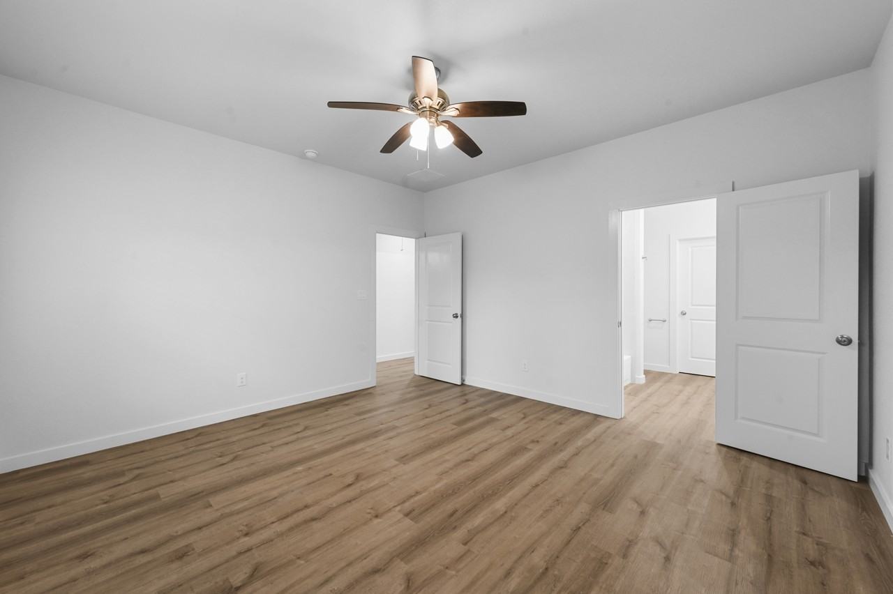 918 W Ford St #1 - Photo 7 of 19