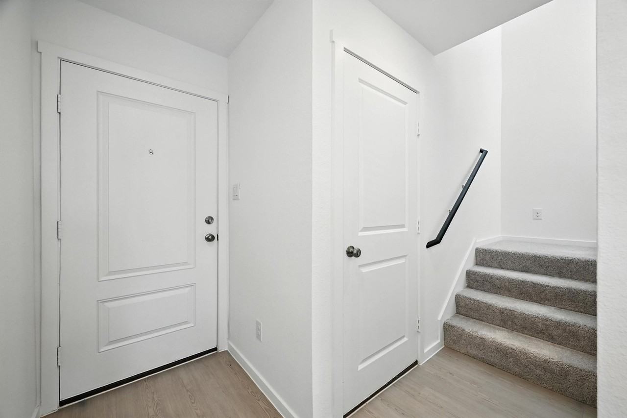 12120 Morgan Dr #1 - Photo 3 of 21