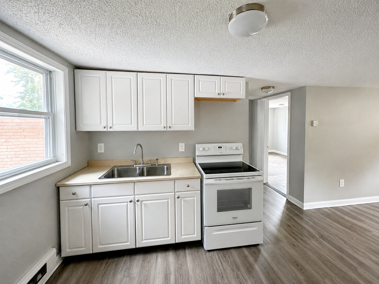 35 N Main St #1 - Photo 4 of 10