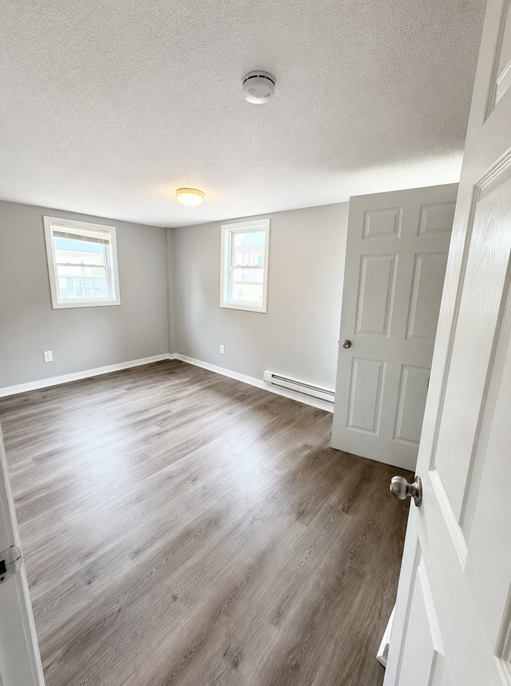 35 N Main St #1 - Photo 7 of 10