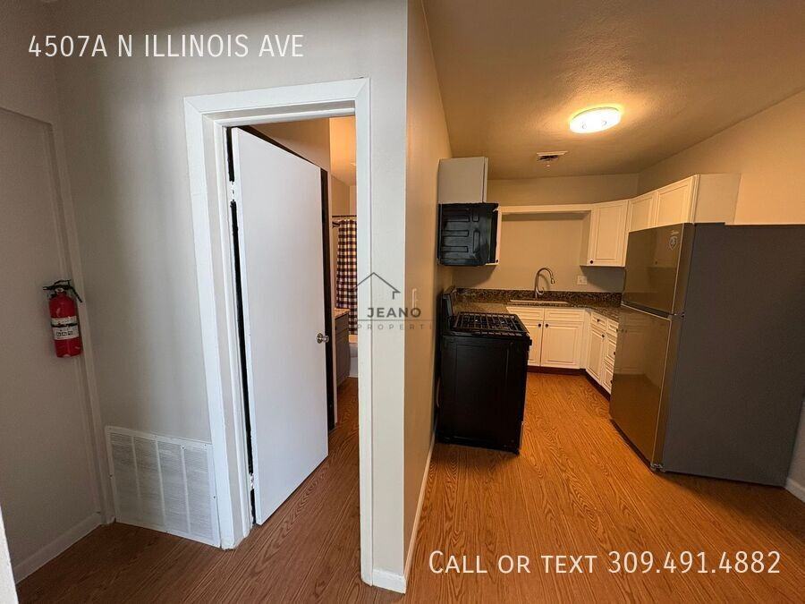 4507 N Illinois Ave Apt A - Photo 4 of 13