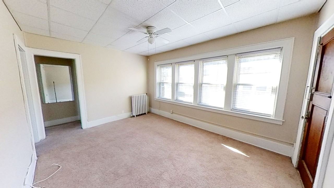 1625 East Ave Unit #303 - Photo 4 of 17