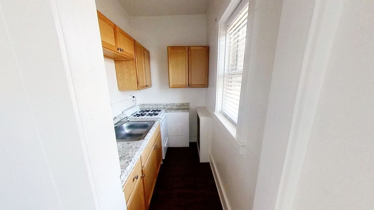 1625 East Ave Unit #303 - Photo 6 of 17