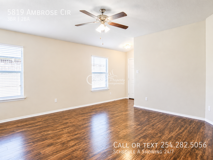 5819 Ambrose Cir - Photo 5 of 19
