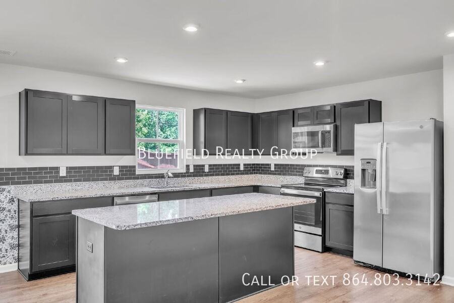 244 Ingram Ct #A - Photo 6 of 30
