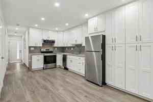 featured image of 445 Garrison St #38