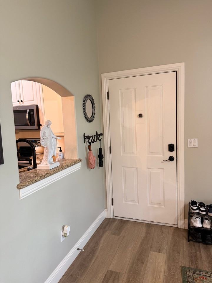 181 Nw #304 - Photo 3 of 14