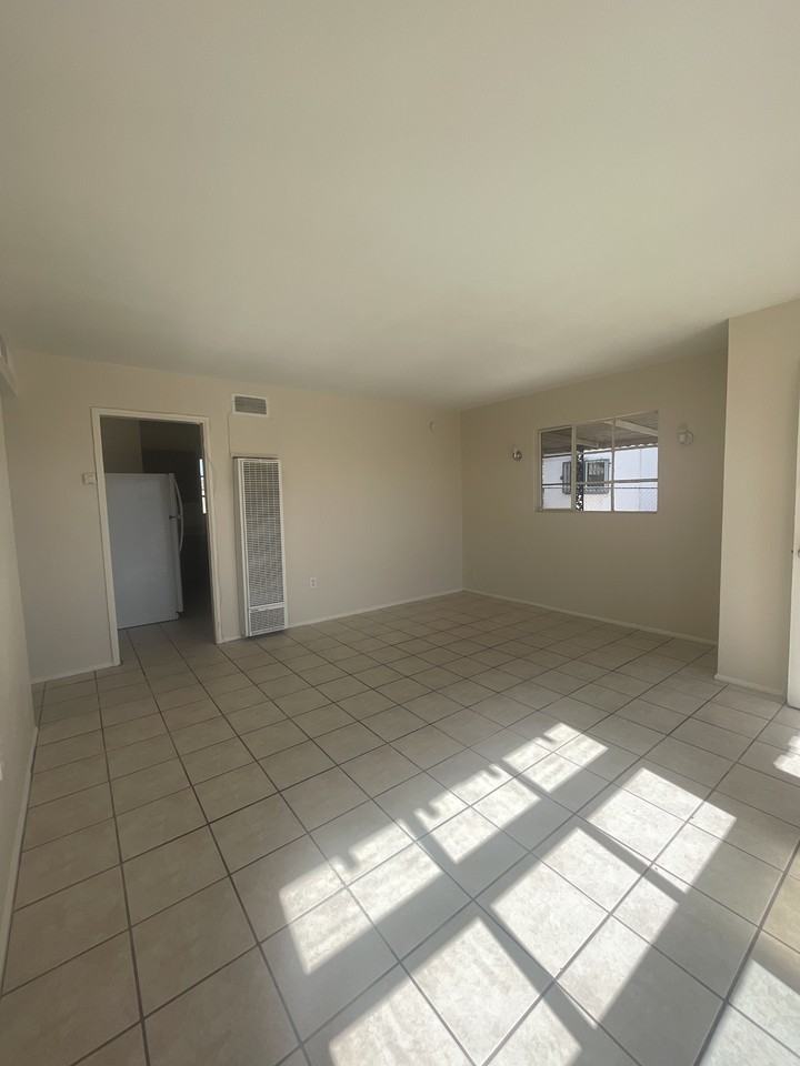 953 Lomita Dr #1 - Photo 5 of 13
