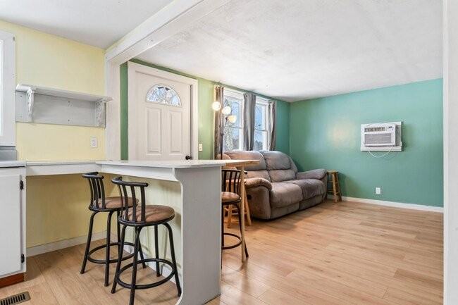 410 Boothby Rd - Photo 7 of 15