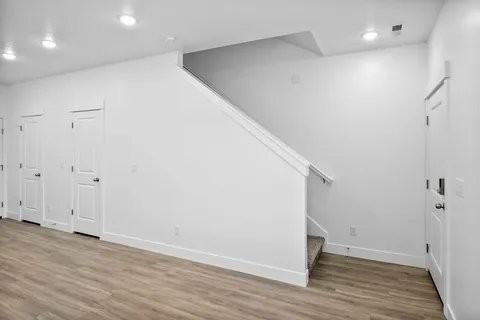 1169 Ws - Photo 3 of 18