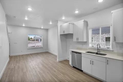 1169 Ws - Photo 5 of 18