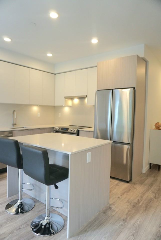 13969 96 Ave Unit 307 #1 - Photo 2 of 28