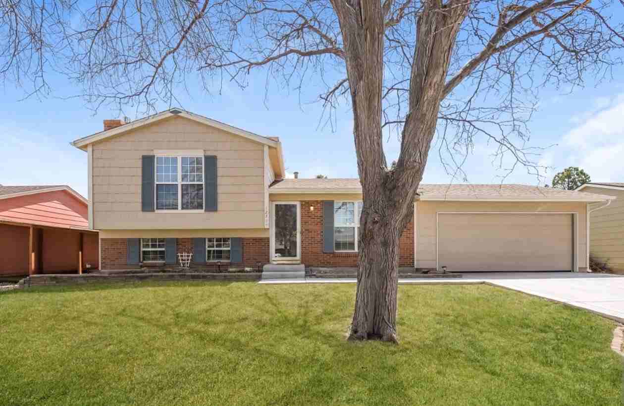 1296 S Lewiston Way - Photo 3 of 14