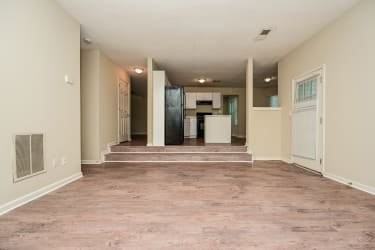 3825 Waldrop Hills Dr - Photo 4 of 14