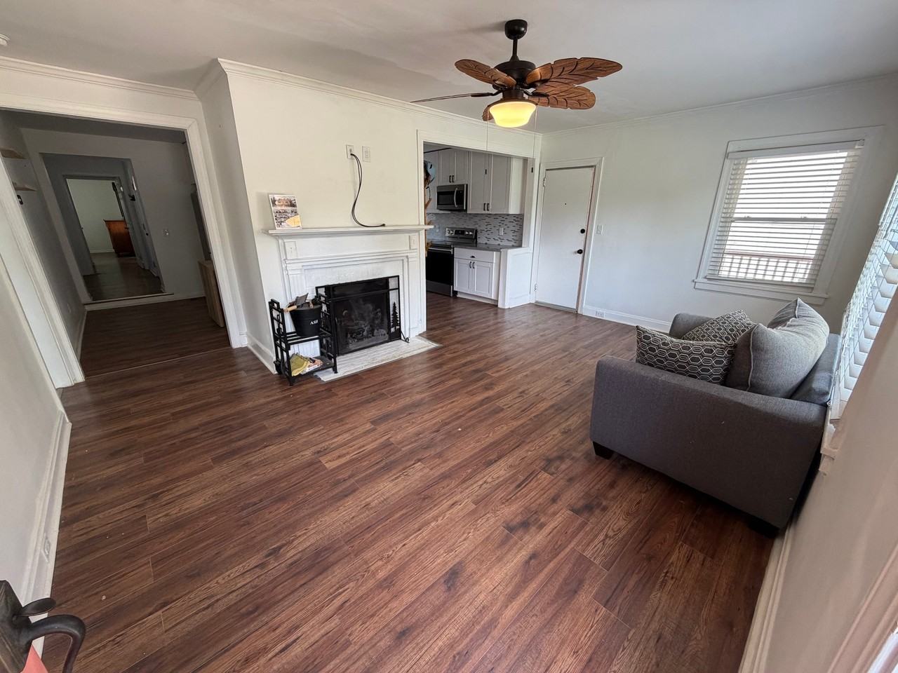 1240 Skyview Rd - Photo 2 of 30