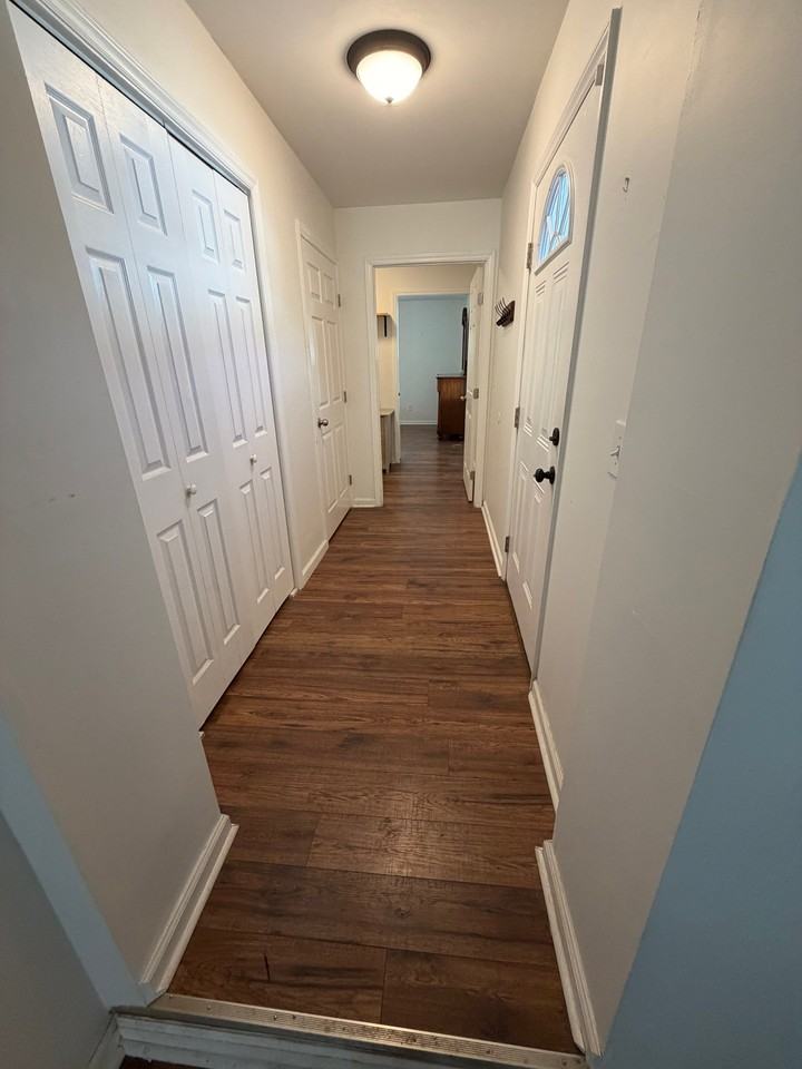 1240 Skyview Rd - Photo 7 of 30