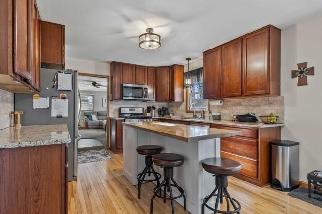 2411 Woodfern Way - Photo 5 of 13