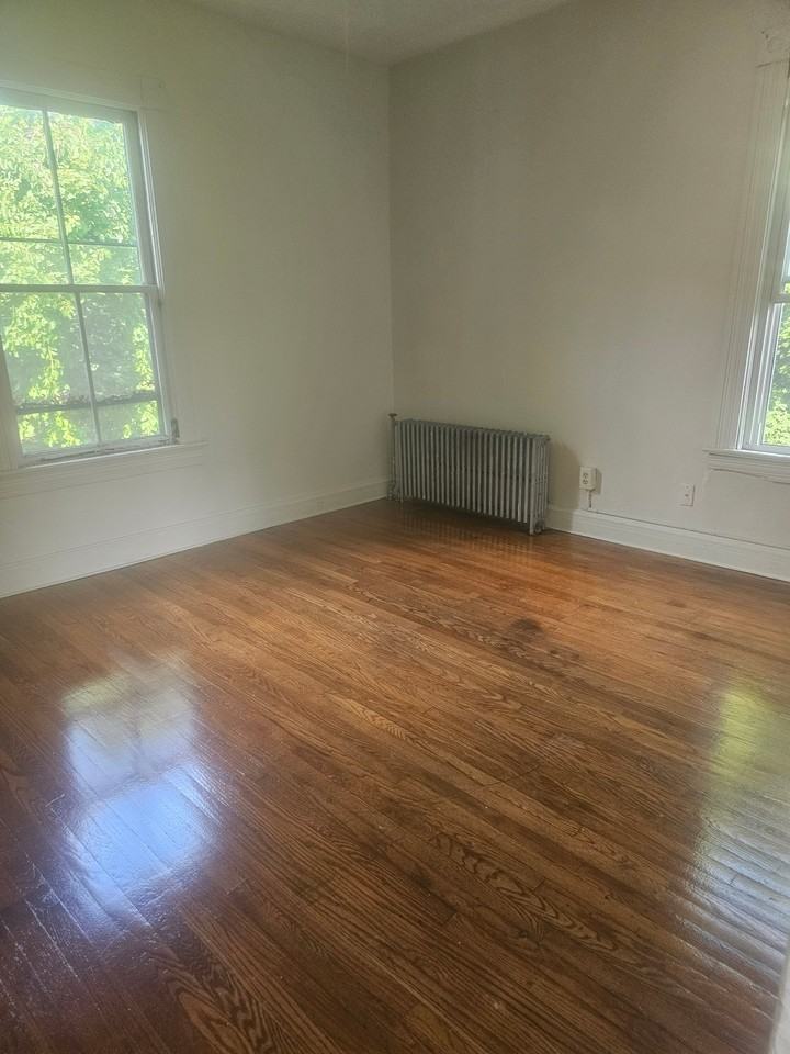 233 Jackson St #2ndFL - Photo 5 of 14