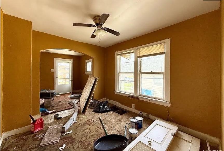 5346 Janet Ave - Photo 5 of 17