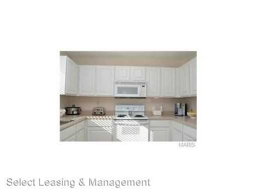807 Whispering Village Cir - Photo 3 of 13