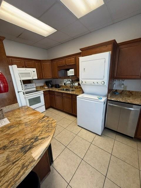 815 Bayshore Dr #A - Photo 2 of 7