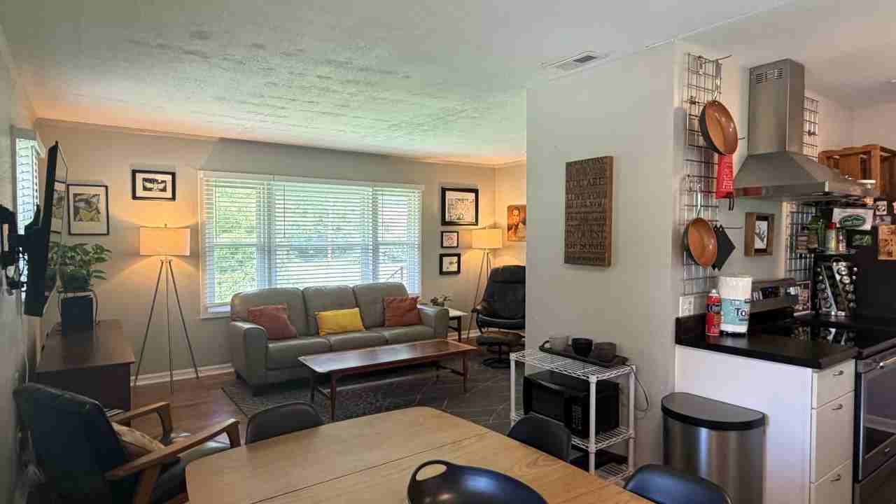 1727 Monte Sano Blvd Se - Photo 2 of 24