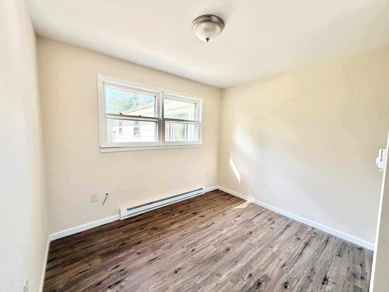 123 Jericho Rd #1L - Photo 2 of 6