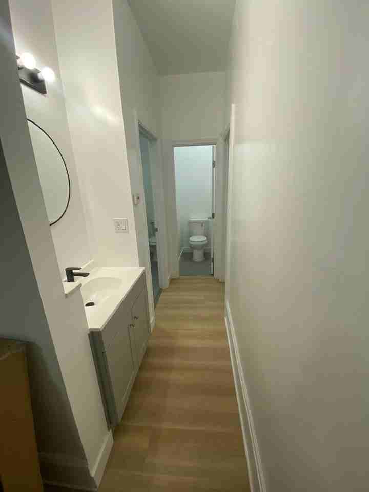 2055 Berkeley Way - Photo 7 of 15