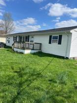 725 W Maple St - Photo 1 of 1