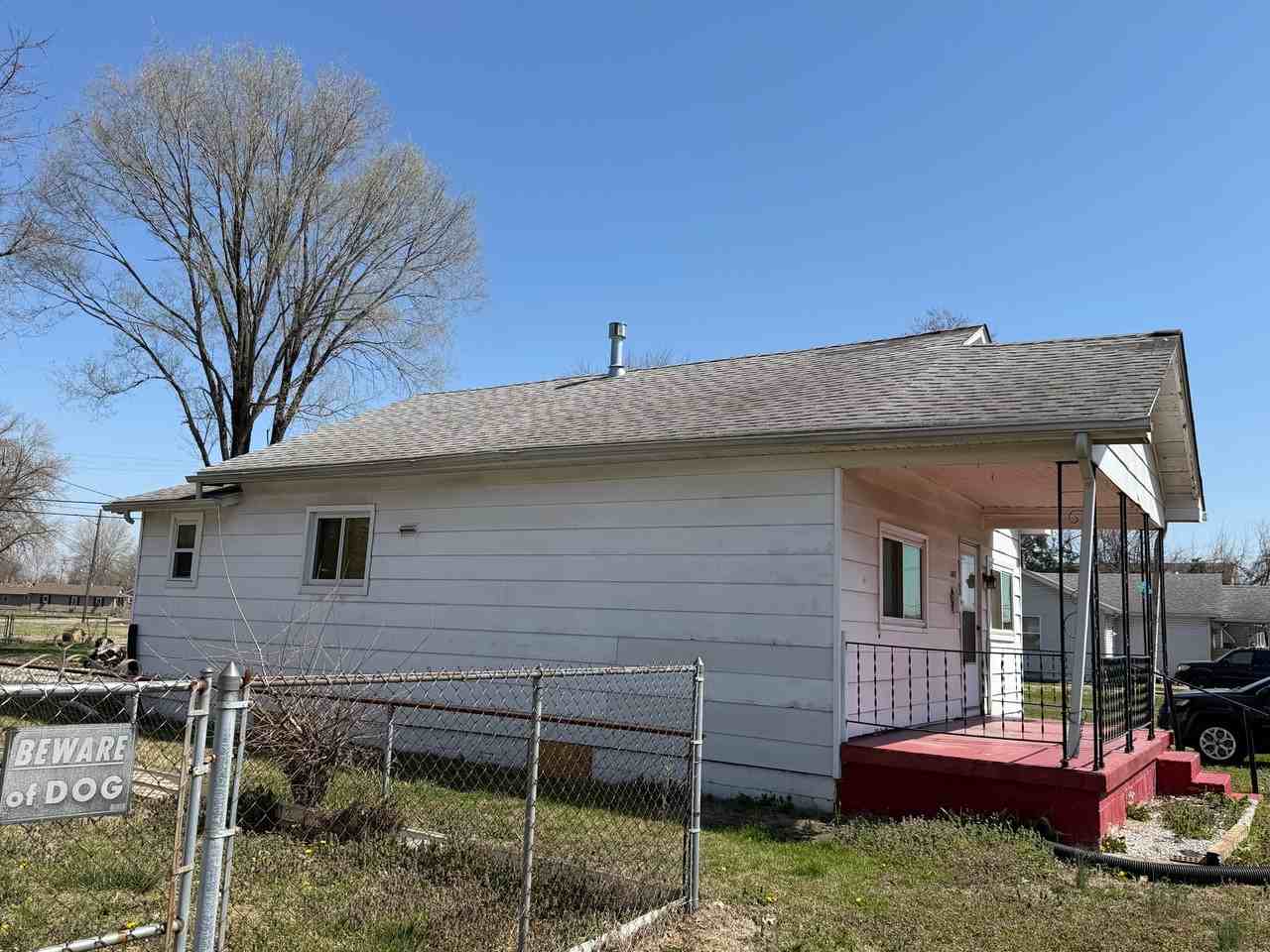 2017 Mccasland Ave - Photo 4 of 19