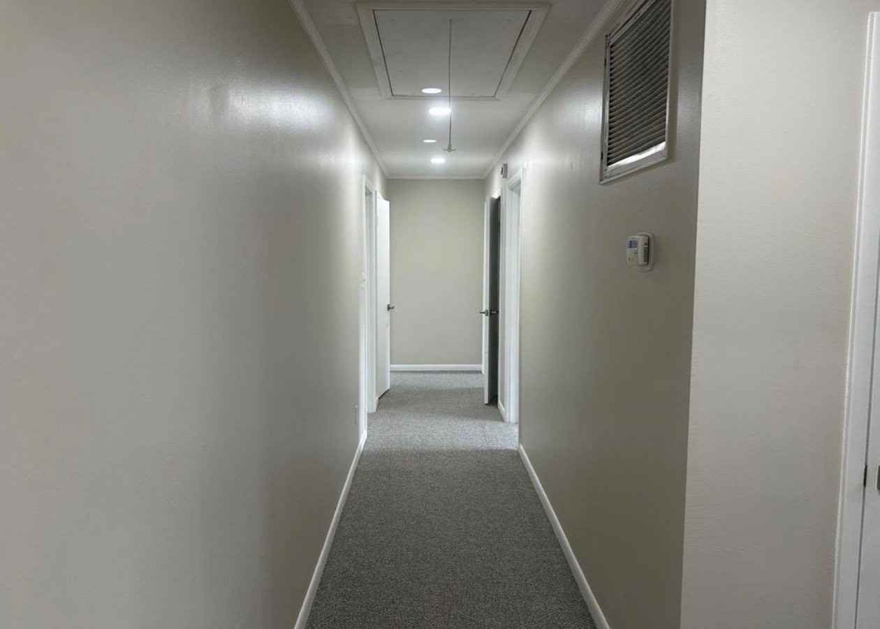 1301 Stonewall St - Photo 3 of 9