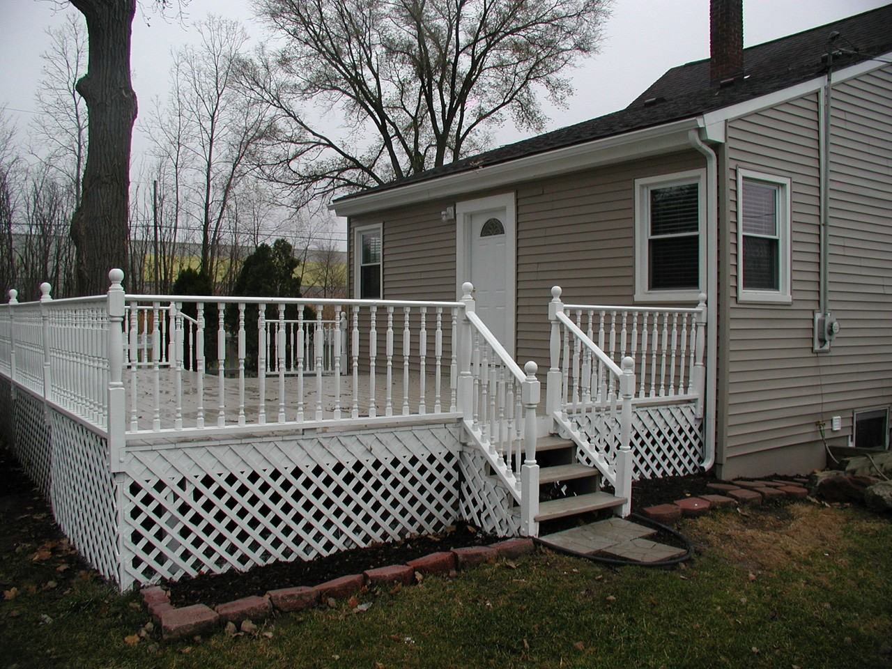 44179 Grand River Ave - Photo 2 of 9