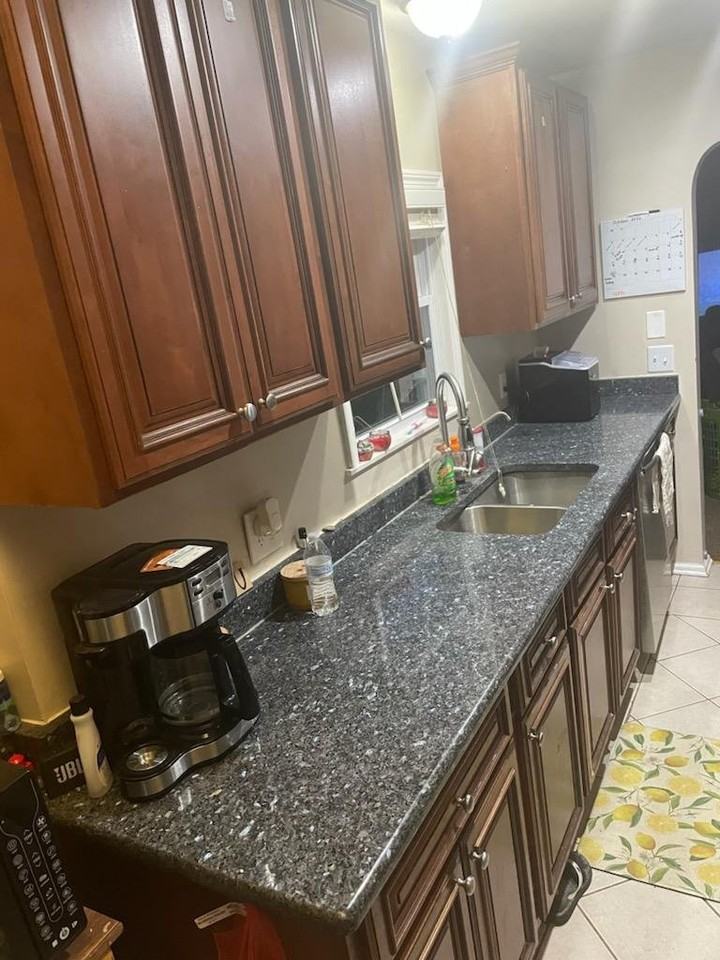 44179 Grand River Ave - Photo 6 of 9