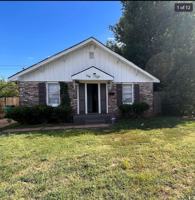 featured image of 1516 E Madison St