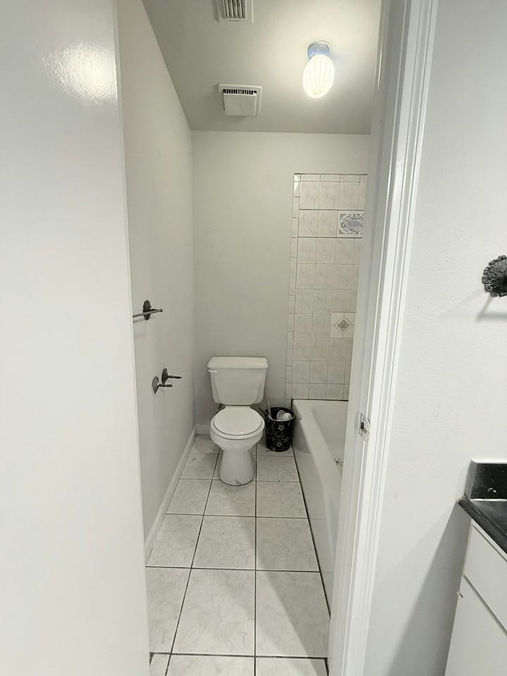 7407 Riptide Drive - Photo 4 of 12