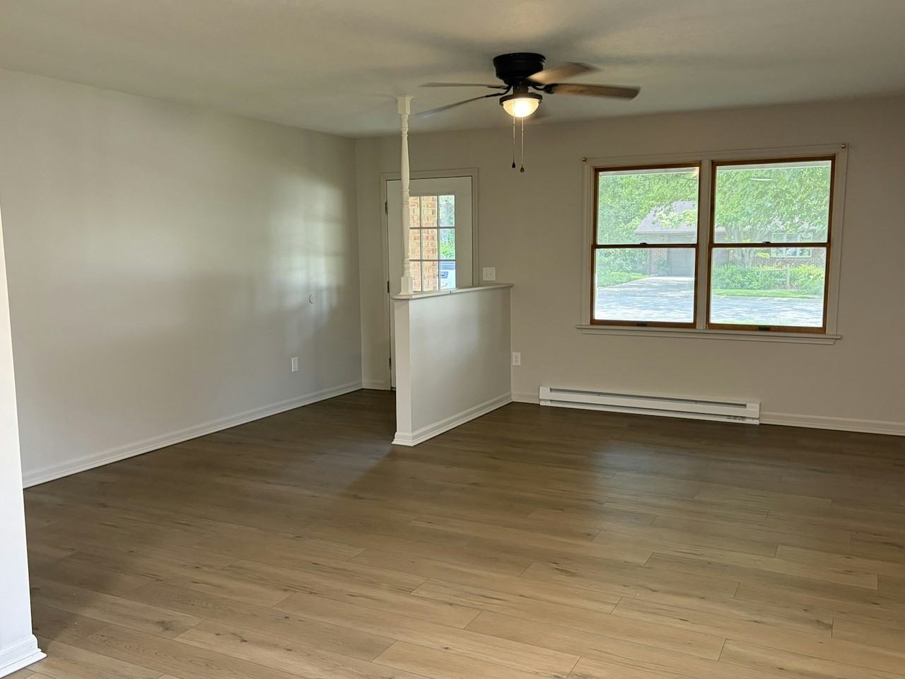 119-121 Michael Avenue, Unit 121 - Photo 3 of 16