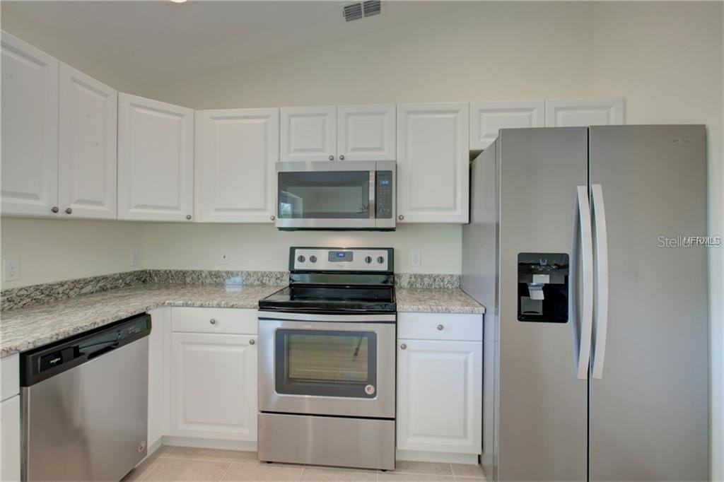 12115 Appleberg Circle - Photo 6 of 9