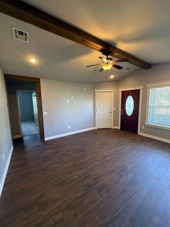 1107 Ryan Street - Photo 2 of 19