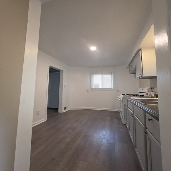 4845 University Pl #1 - Photo 5 of 11