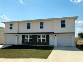 featured image of 1209 Nedra Dr #B