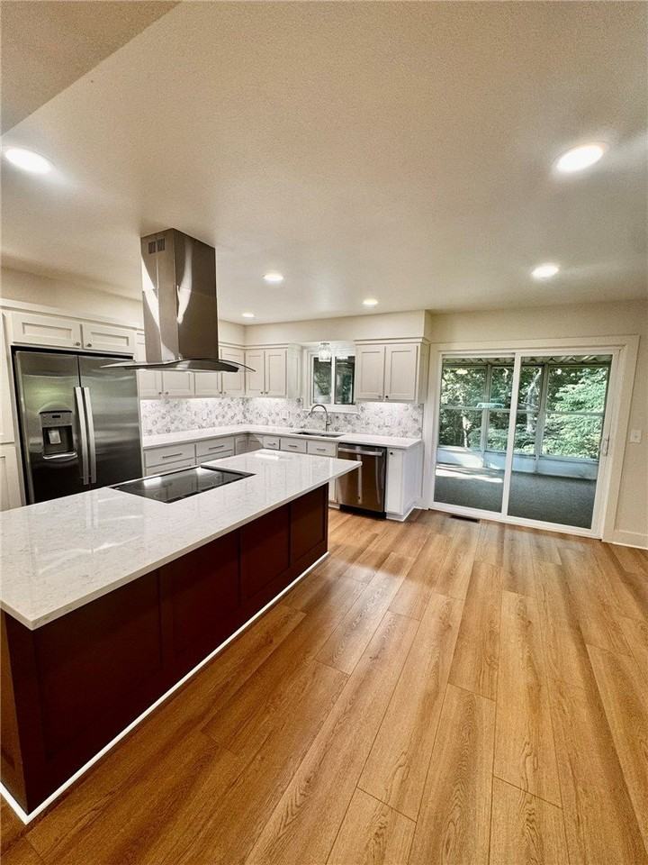 14911 Dutchmans Dr - Photo 4 of 28