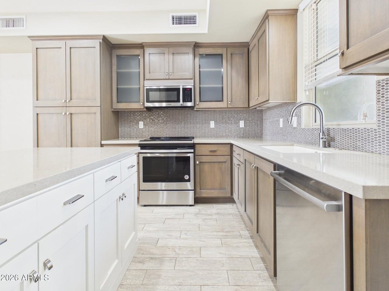 4816 N Woodmere Fairway #1005 - Photo 7 of 20