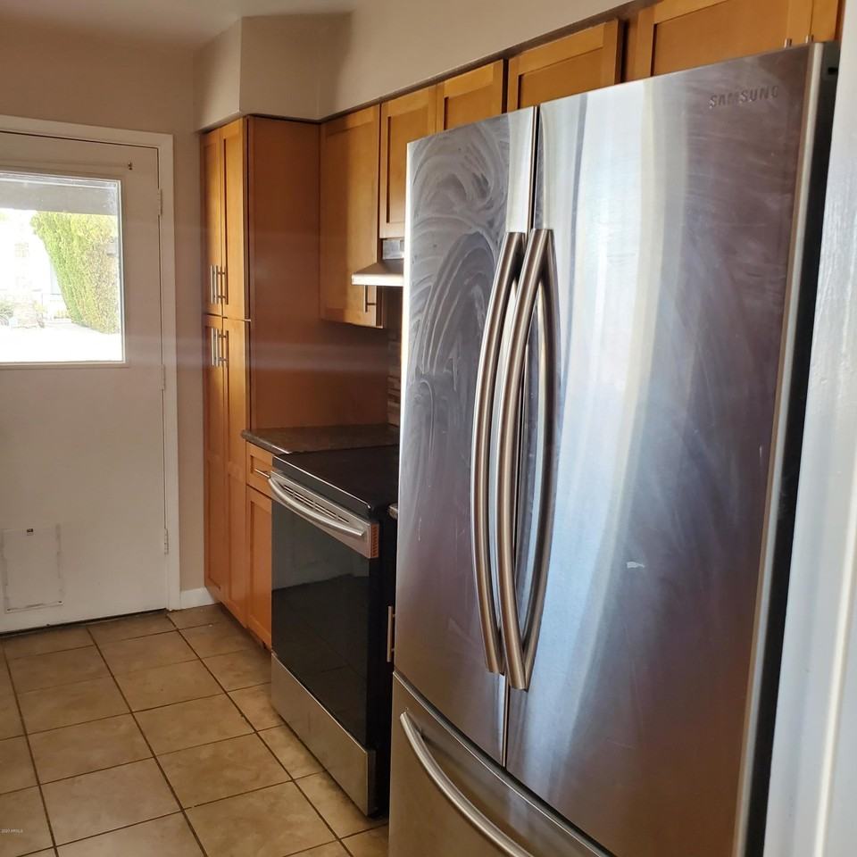 1719 E Gaylon Dr - Photo 6 of 15