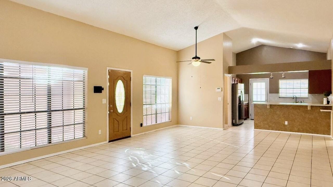 4148 W Villa Maria Dr - Photo 4 of 25
