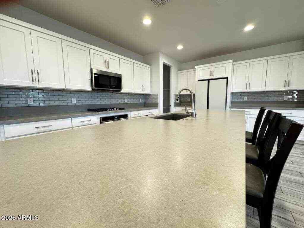 11022 W Chipman Rd - Photo 4 of 14