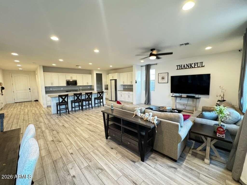 11022 W Chipman Rd - Photo 7 of 14