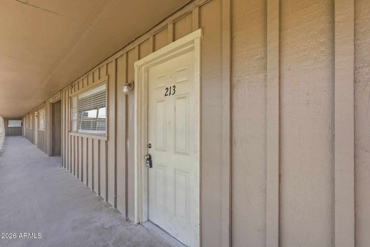 2150 W Missouri Ave #213 - Photo 2 of 22